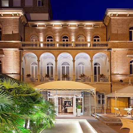 Villa Adriatica Ambienthotels Rimini Exteriér fotografie