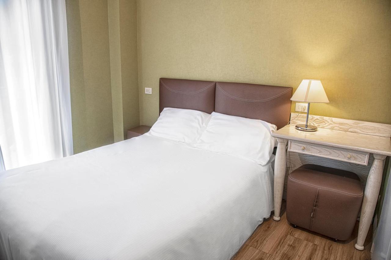 Villa Adriatica Ambienthotels Rimini Exteriér fotografie