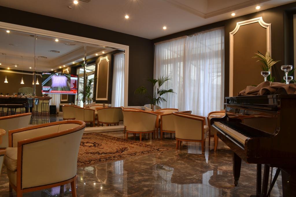Villa Adriatica Ambienthotels Rimini Exteriér fotografie