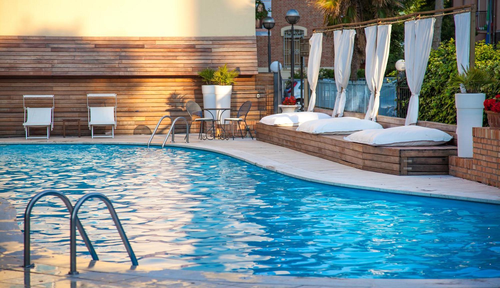 Villa Adriatica Ambienthotels Rimini Exteriér fotografie