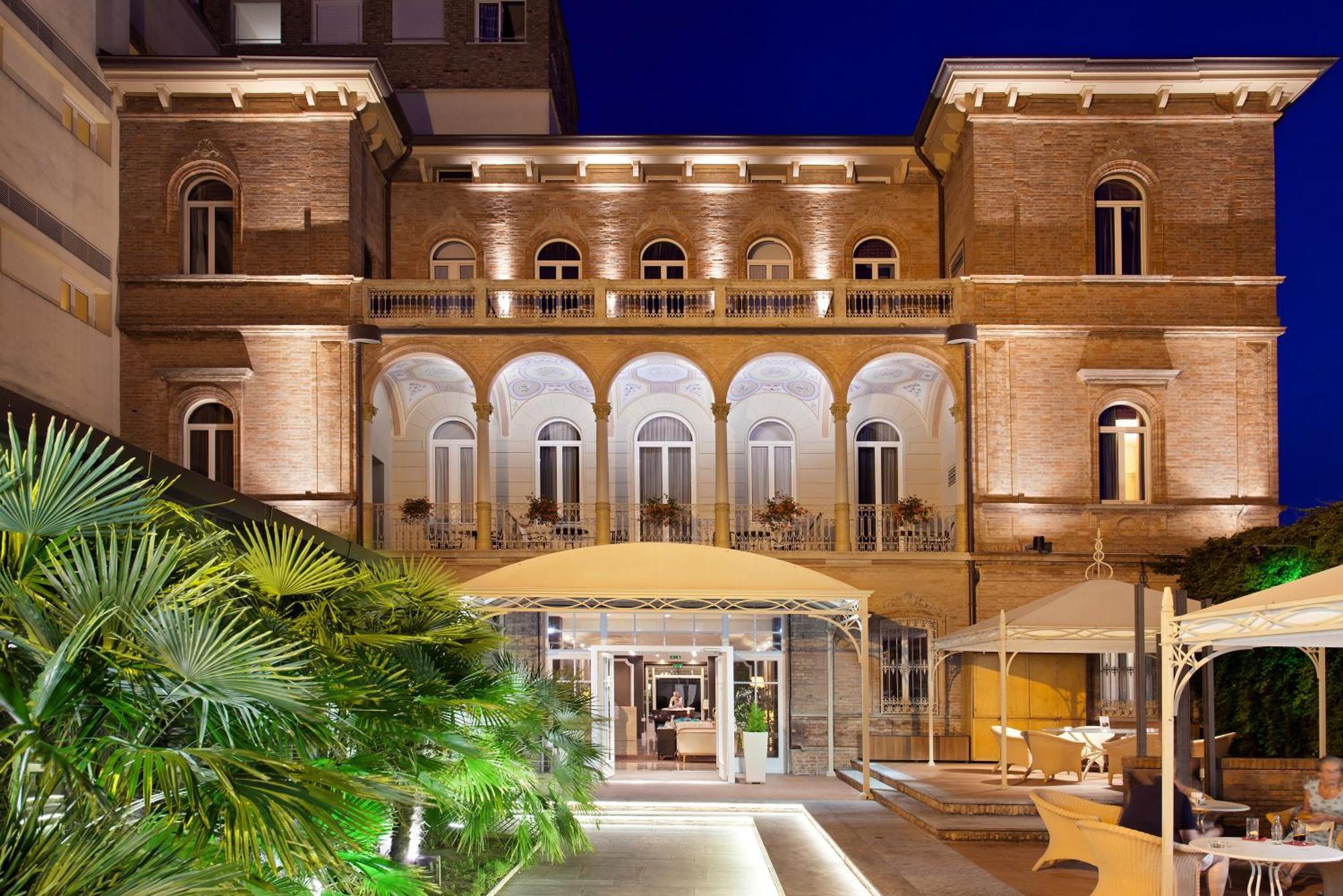 Villa Adriatica Ambienthotels Rimini Exteriér fotografie