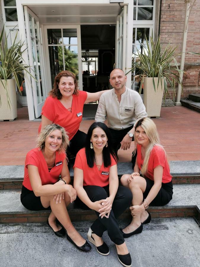 Villa Adriatica Ambienthotels Rimini Exteriér fotografie